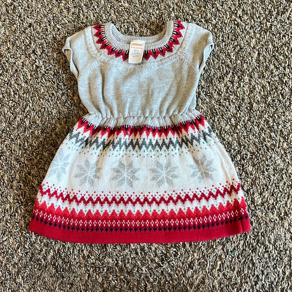 Sleeved sweater dress